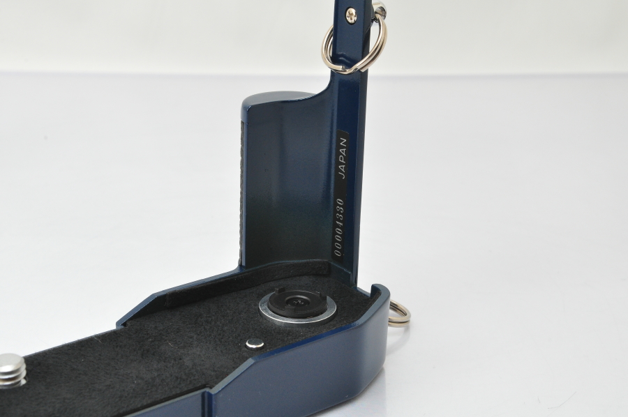 MINT+++]Voigtlander Trigger Winder - Navy Blue for Bessa T R2 R2A