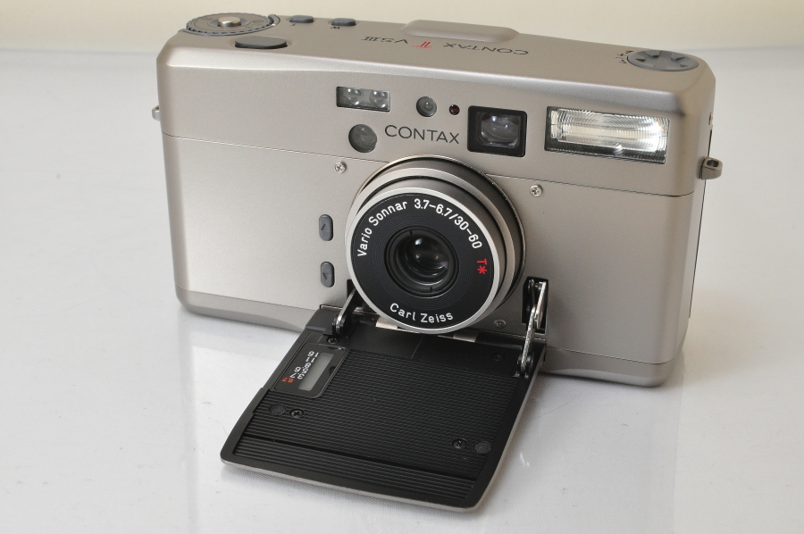 Contax TVSⅢ EXCELLENT]Contax TVS III Silver 35mm Point & Shoot Film