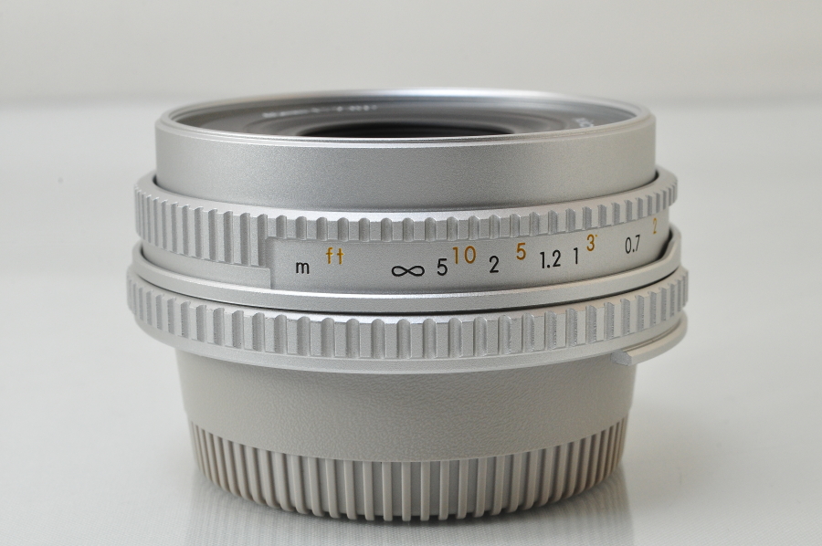 極上品 Nikon Ai-s Nikkor 45mm F/2.8 P Silver MF Lens w/Box